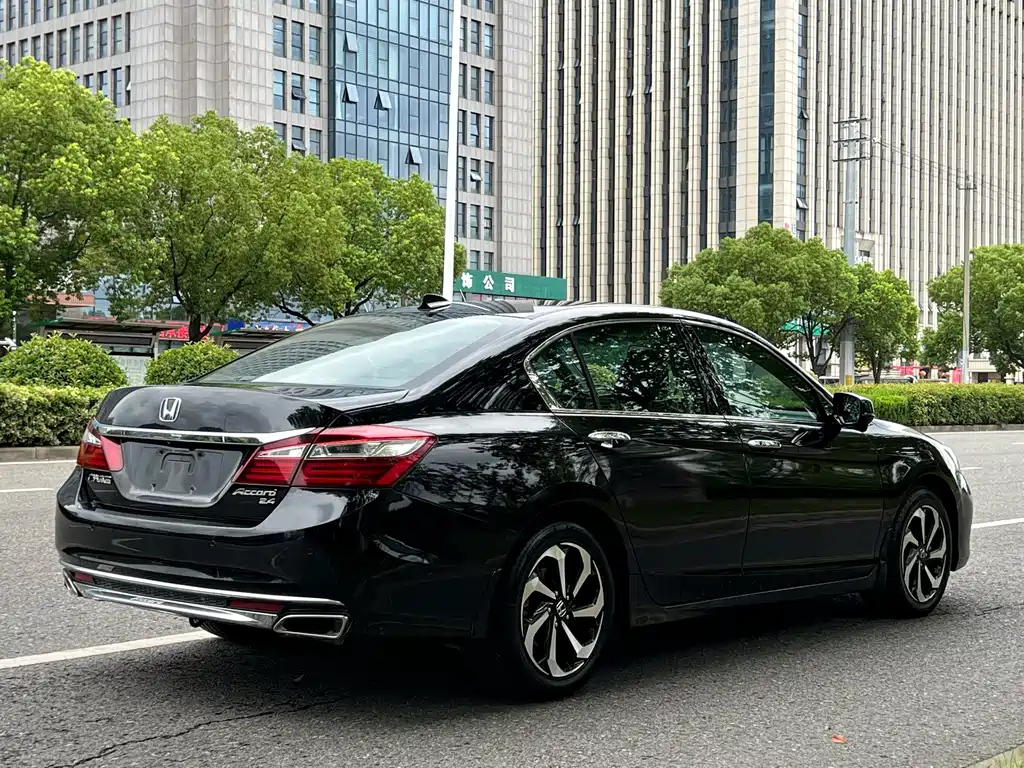 HONDA ACCORD 2016