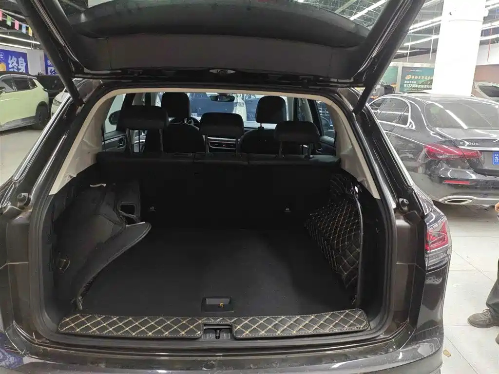 VOLKSWAGEN TAYRON 2022