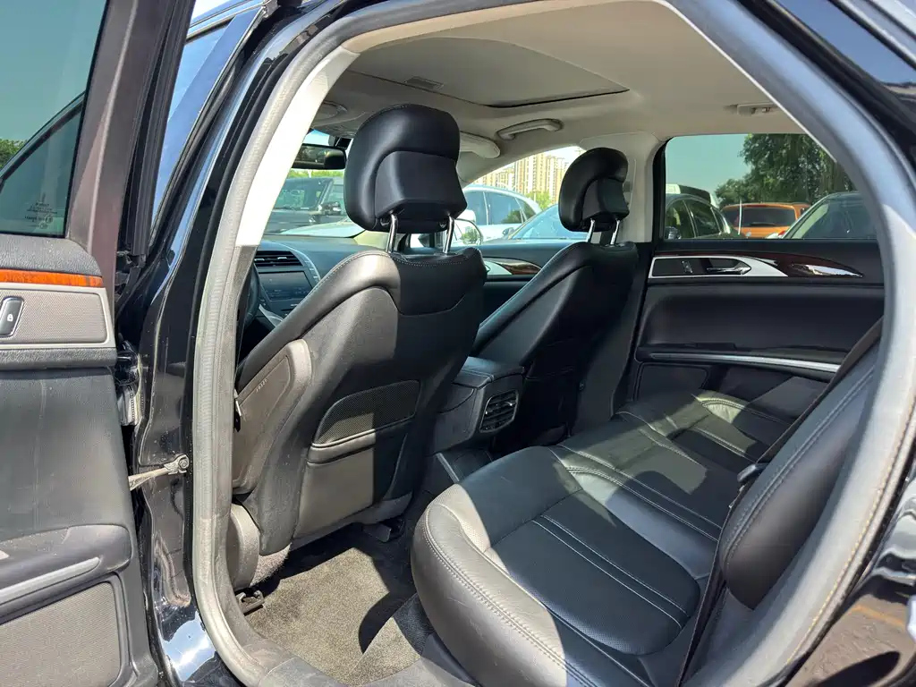 LINCOLN MKZ 2016
