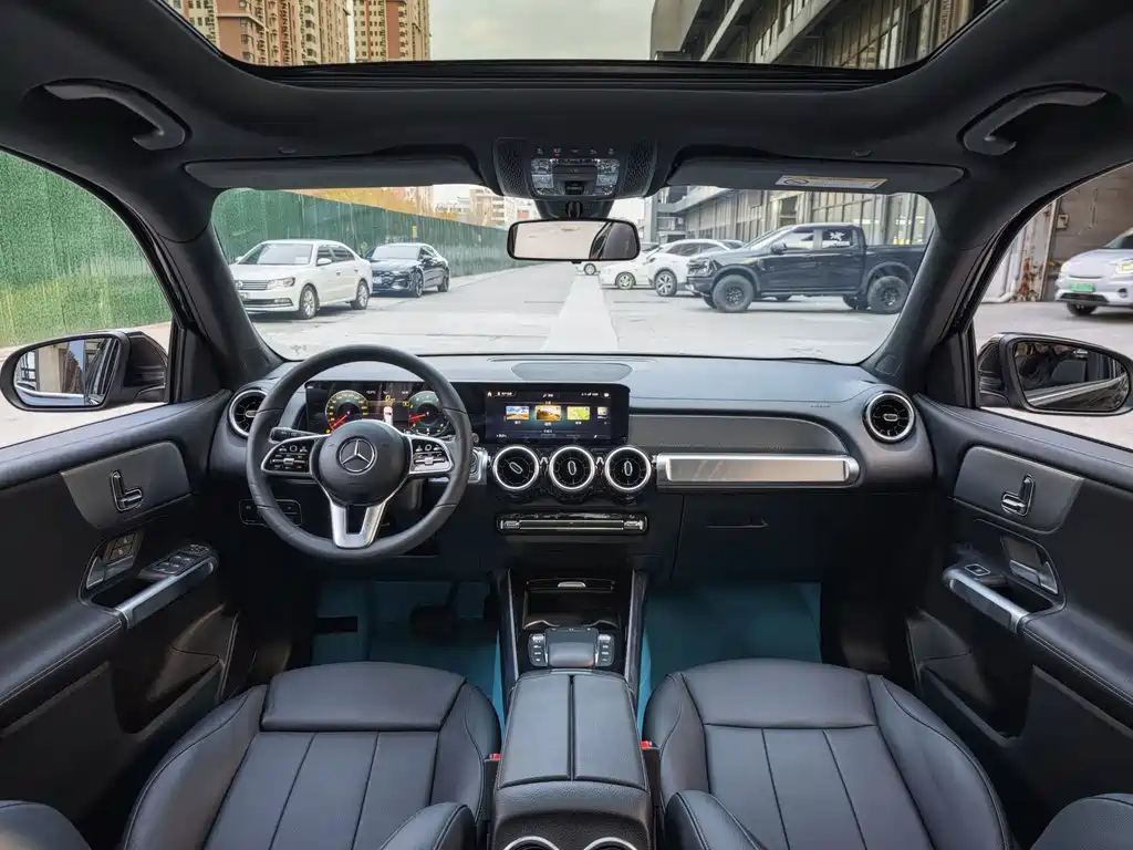 MERCEDES BENZ GLB 2022