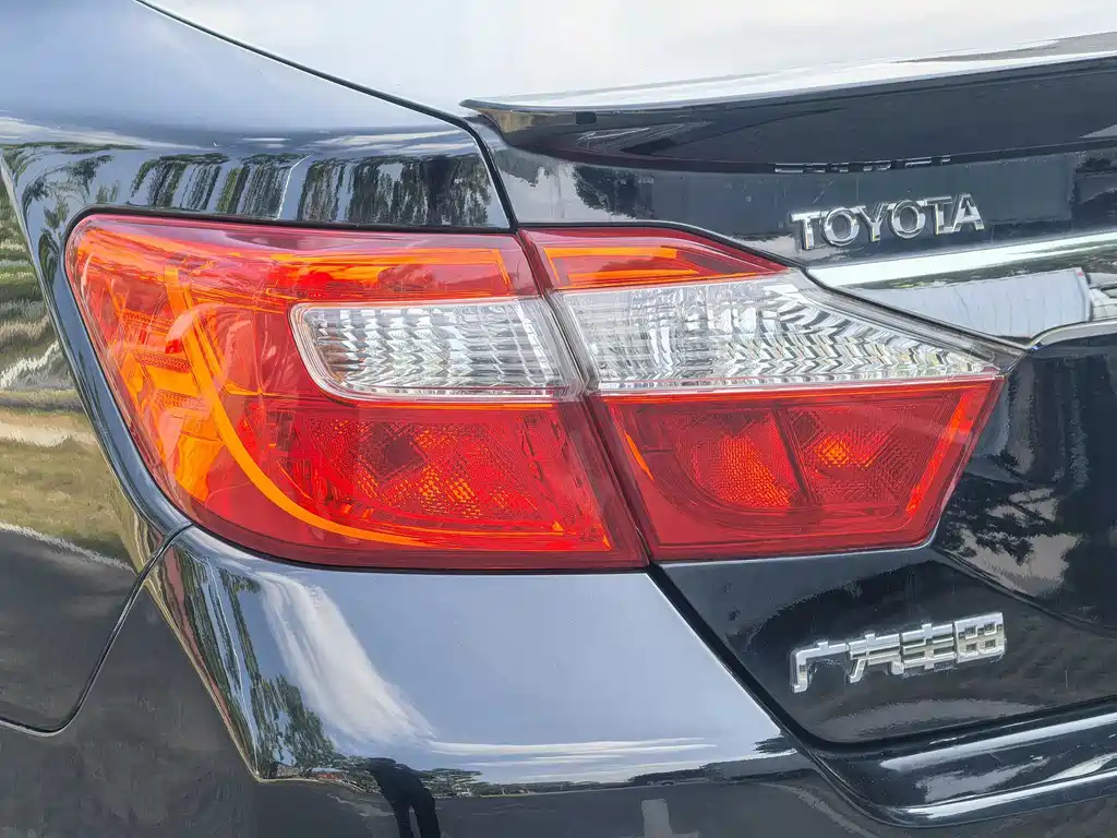 TOYOTA CAMRY 2014