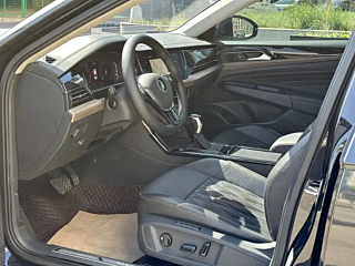VOLKSWAGEN PASSAT 2021