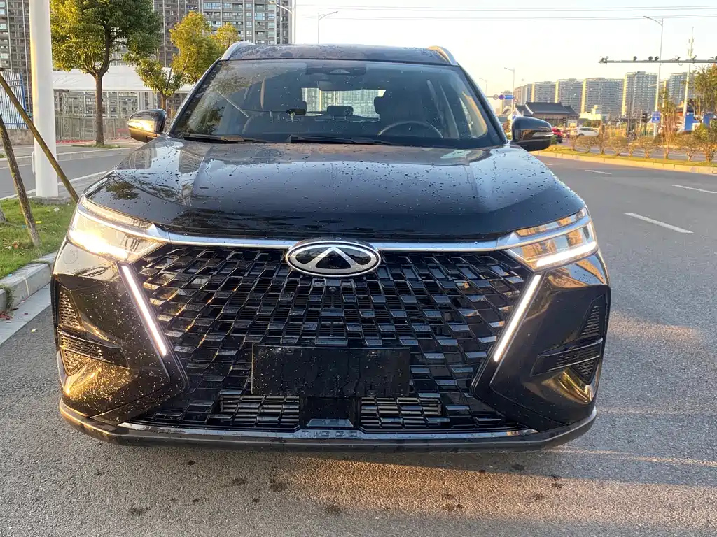 CHERY TIGGO 8 PRO 2024