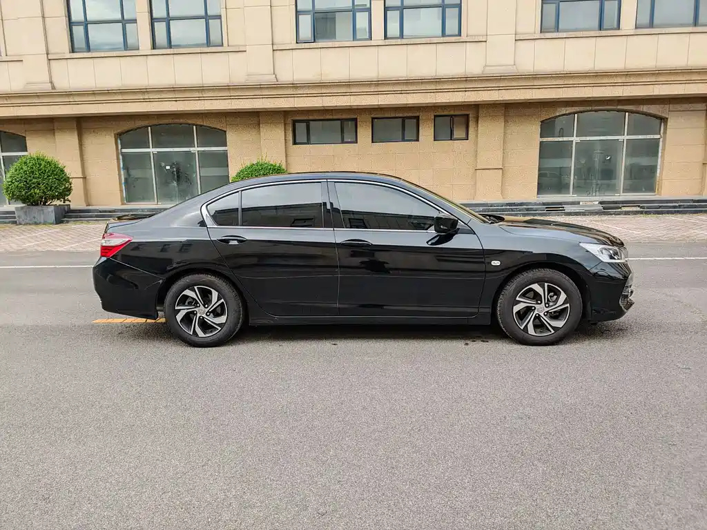 HONDA ACCORD 2016