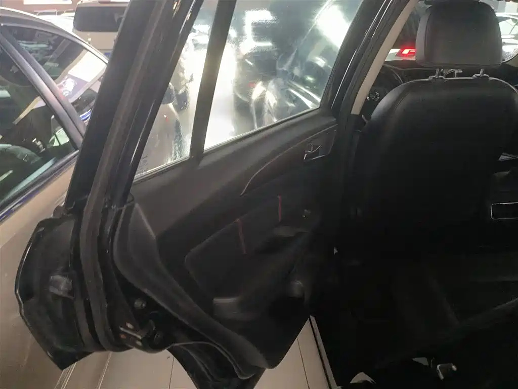 CHANGAN CS75 2014