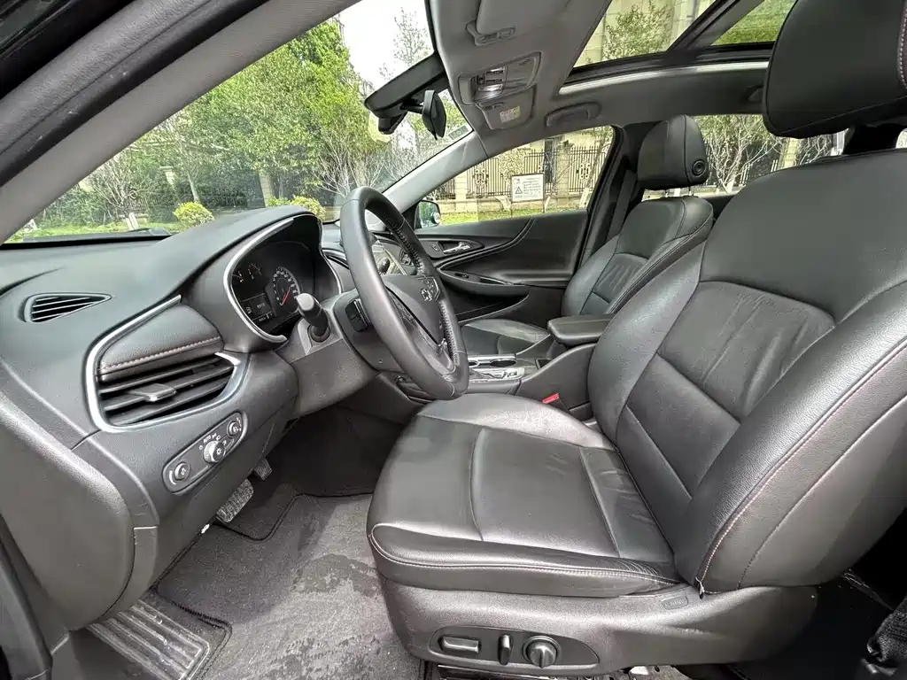 CHEVROLET MALIBU XL 2020
