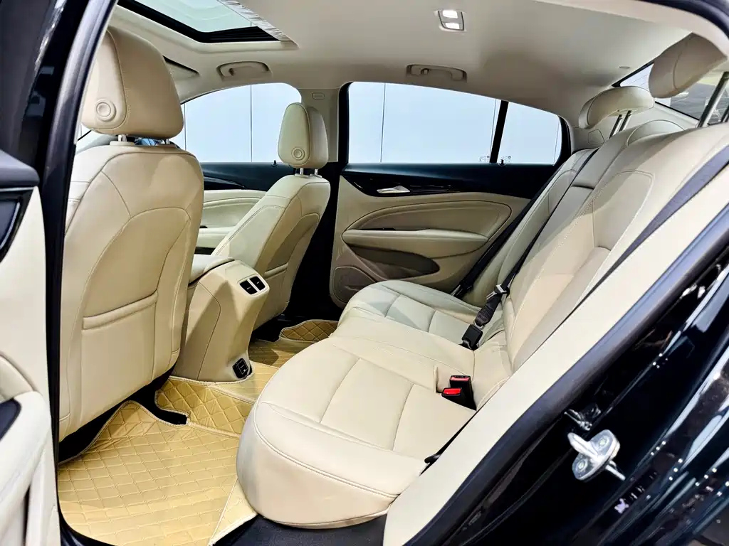 BUICK REGAL 2021