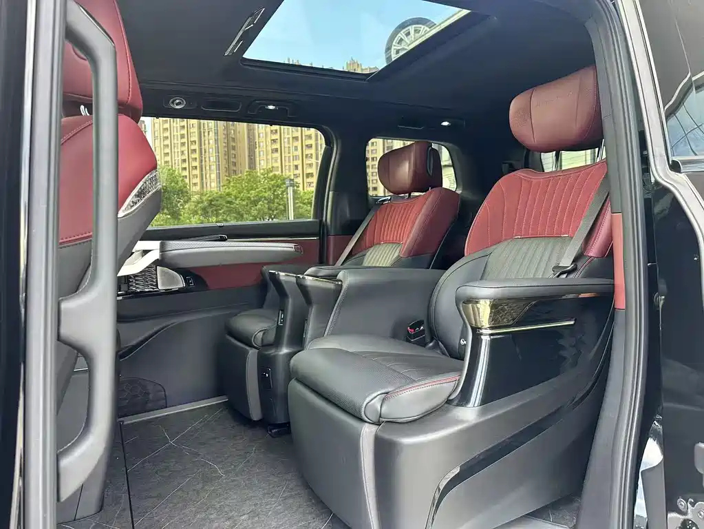 TRUMPCHI M8 2023