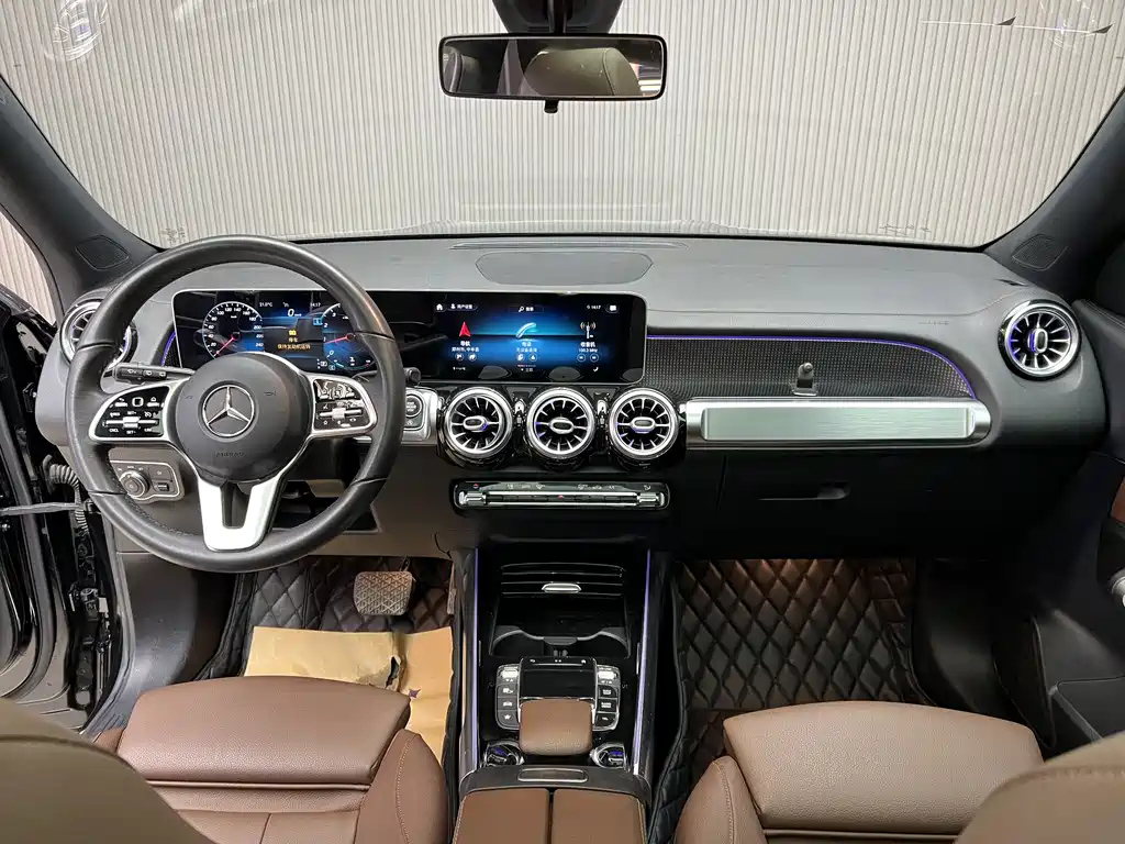 MERCEDES BENZ GLB 2020