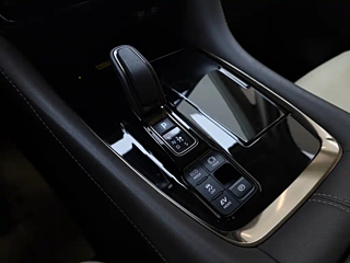 TOYOTA ALPHARD 2024 YEAR DUAL ENGINE 2.5L EDITION 2024