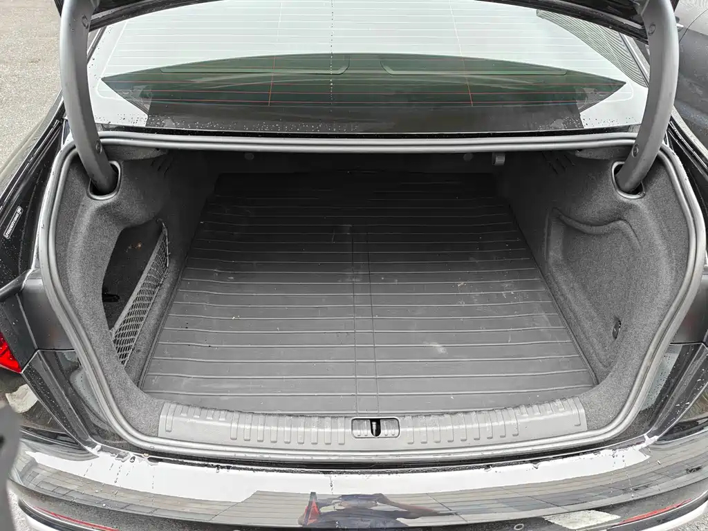 AUDI A6L 2023