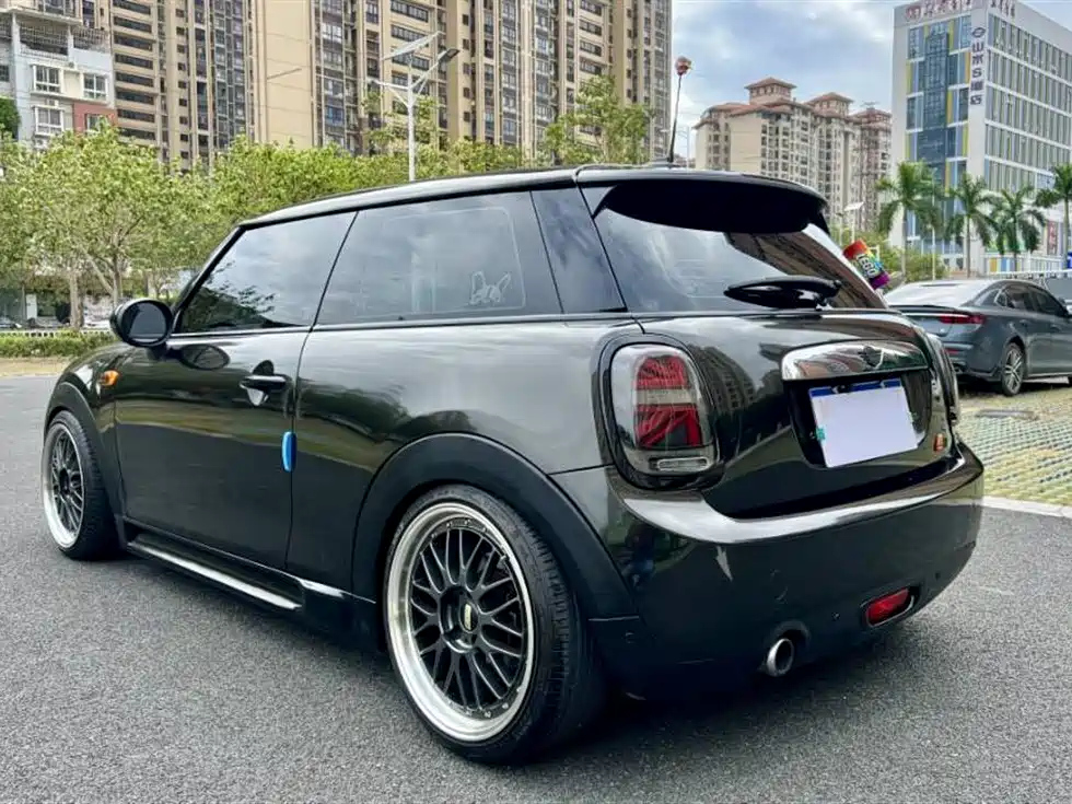 MINI OTHER 2015