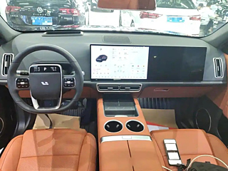 LI AUTO L6  2024 YEAR PRO 2024