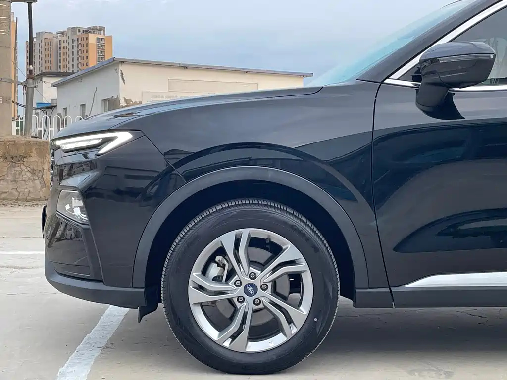 FORD EQUATOR SPORT 2024