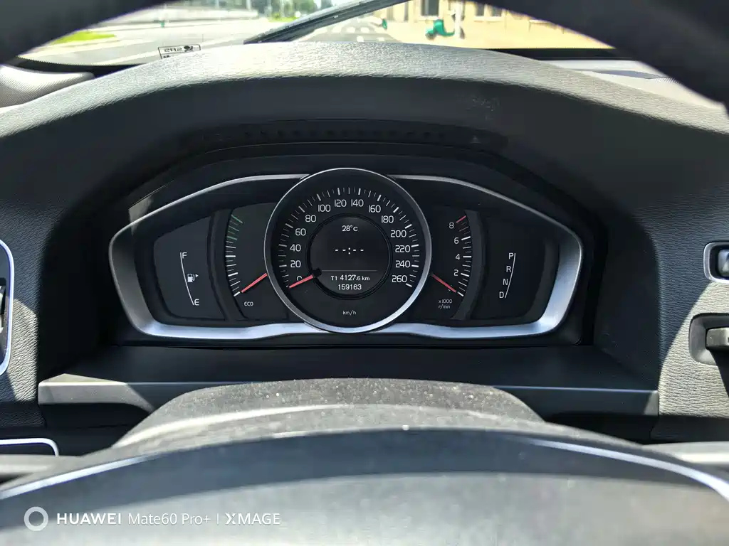 VOLVO S60 2014