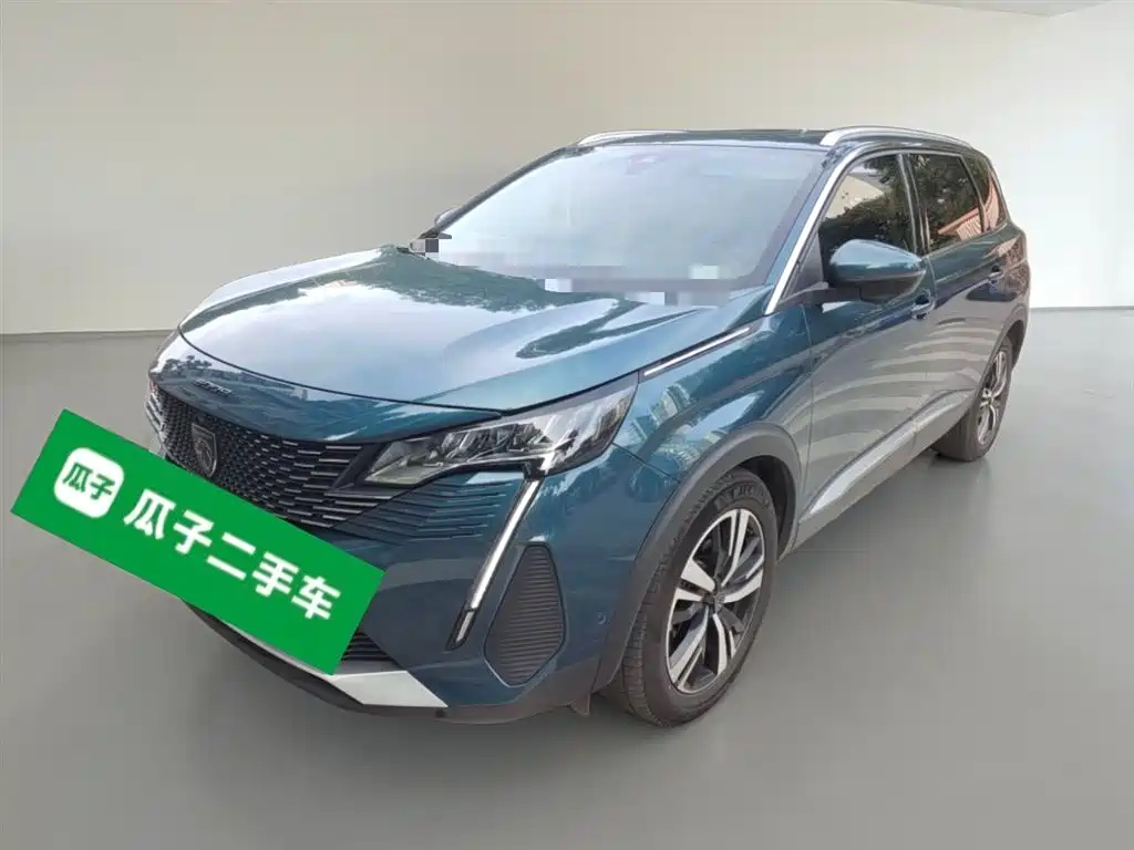 PEUGEOT 5008 2023