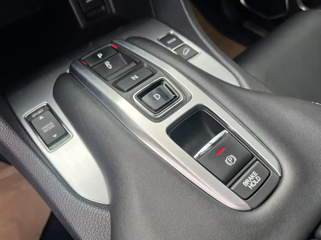 HONDA AVANCIER 2023