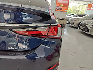 LEXUS ES  2021 YEAR 300H  EDITION 2021