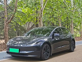 Заказать TESLA MODEL 3
