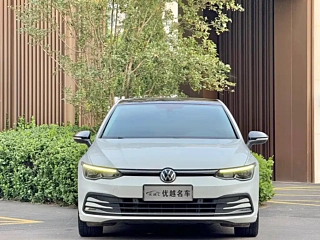VOLKSWAGEN GOLF 2021