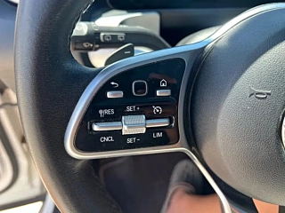 MERCEDES BENZ GLB 2022 YEAR GLB 180 DYNAMIC 2022