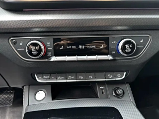 AUDI Q5L  2022 YEAR 40T LUXURY DYNAMIC 2022