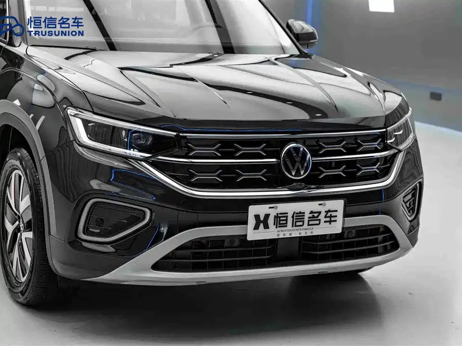 VOLKSWAGEN TAYRON 2025