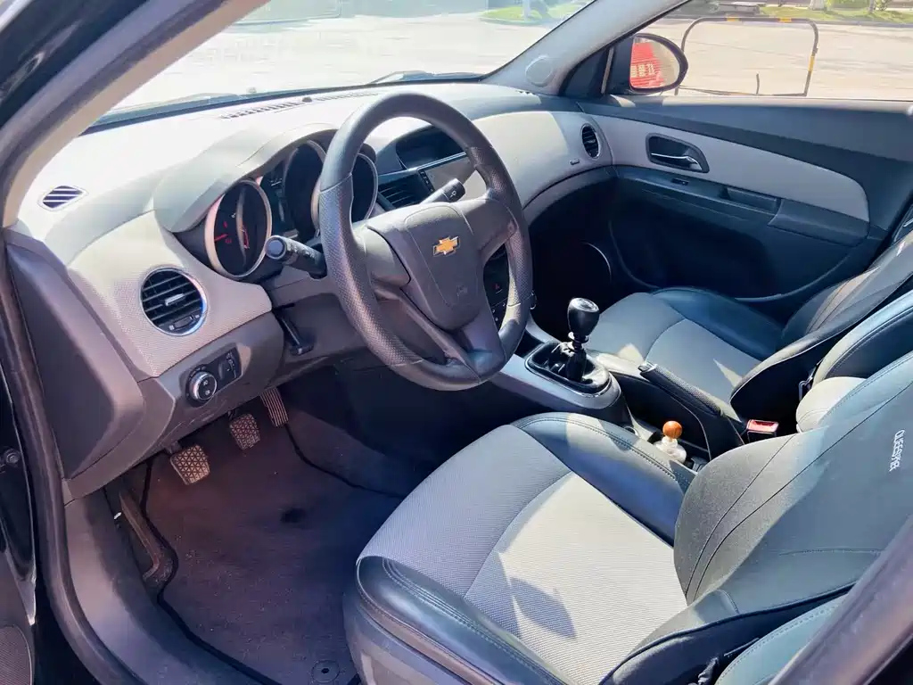 CHEVROLET CRUZE 2014