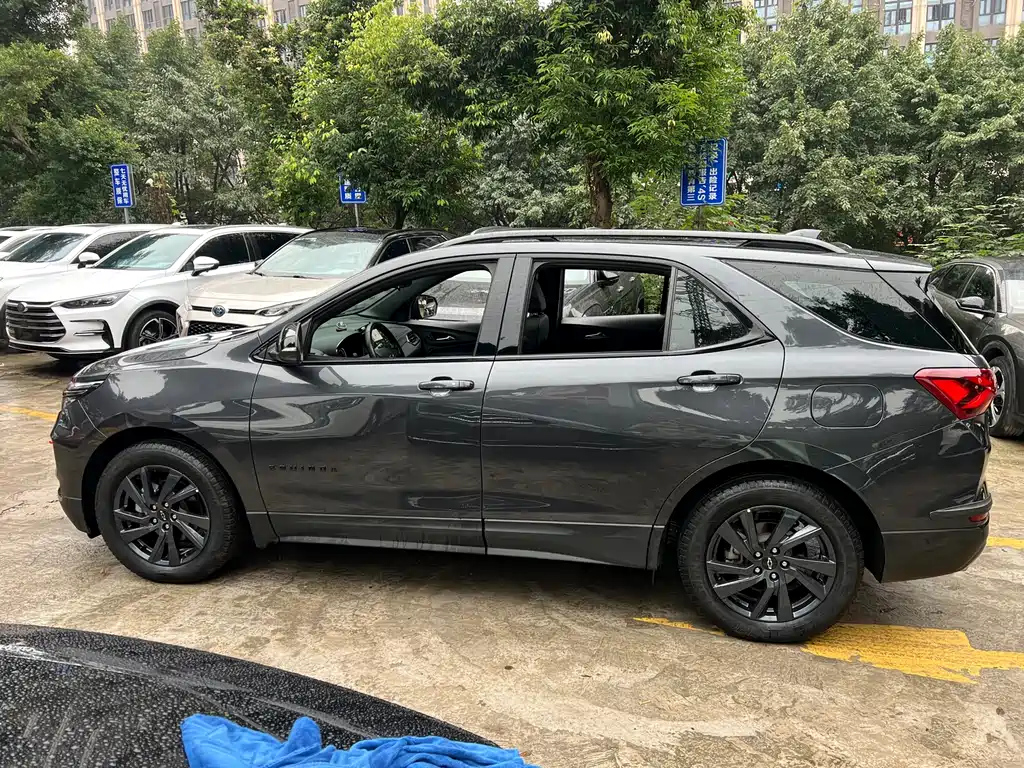 CHEVROLET EXPLORER 2022