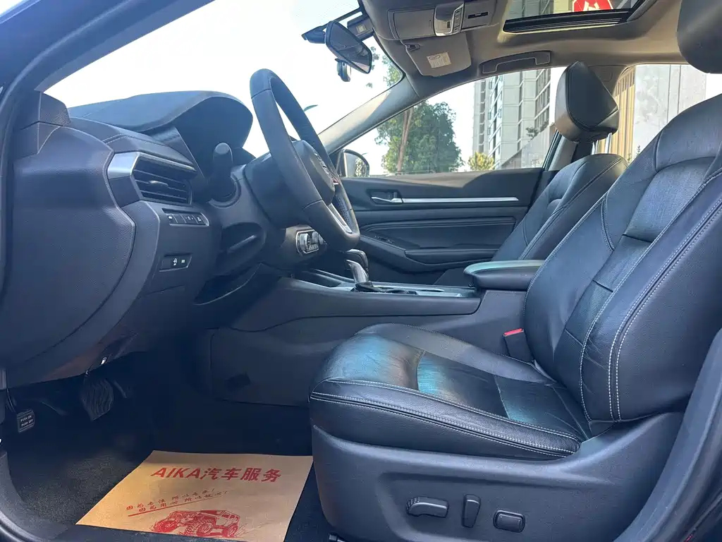 NISSAN TEANA 2019