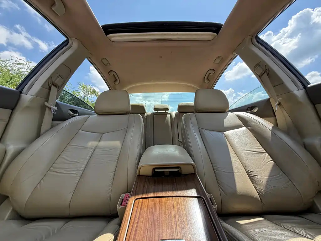NISSAN TEANA 2012