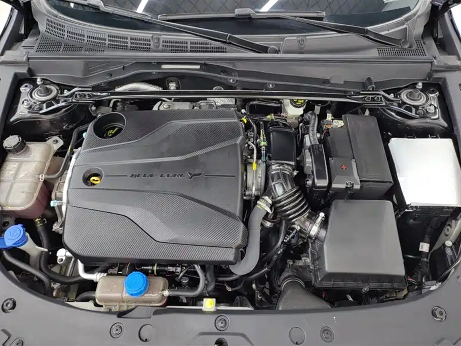 CHANGAN UNI-V 2024
