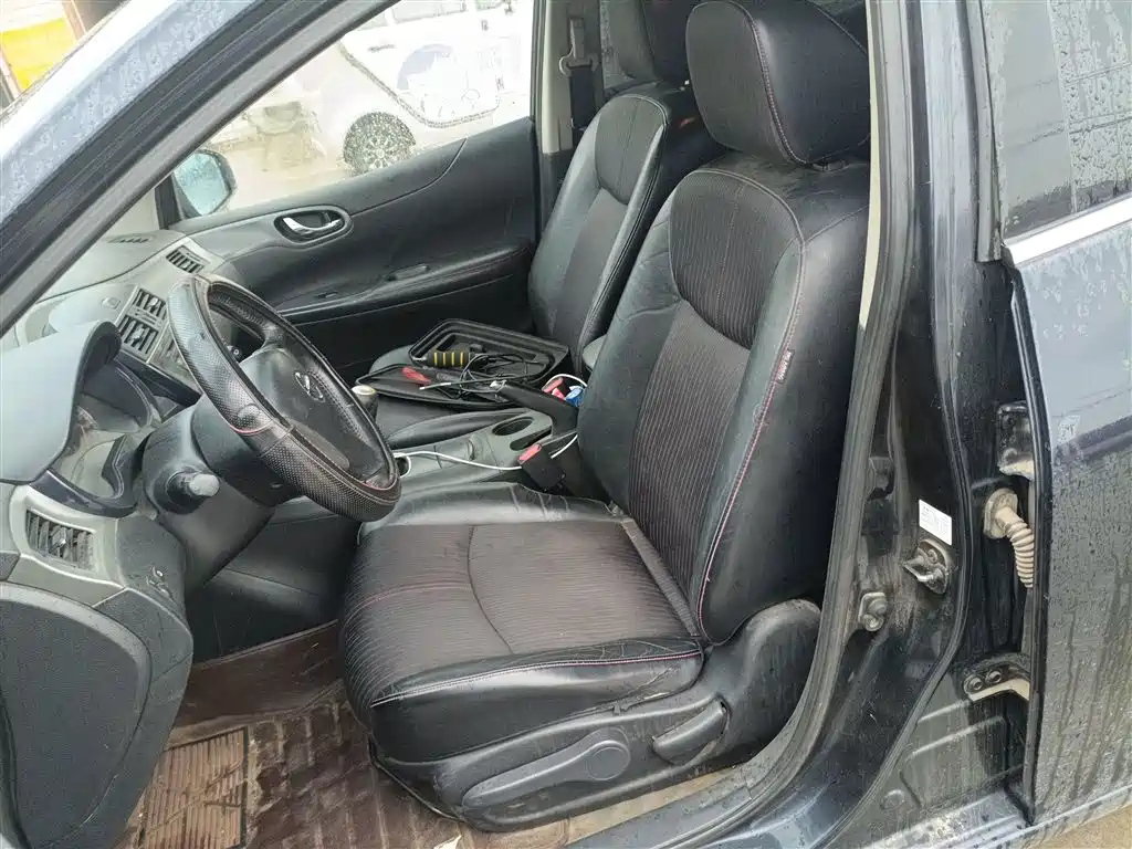 NISSAN TIIDA TIIDA 2011