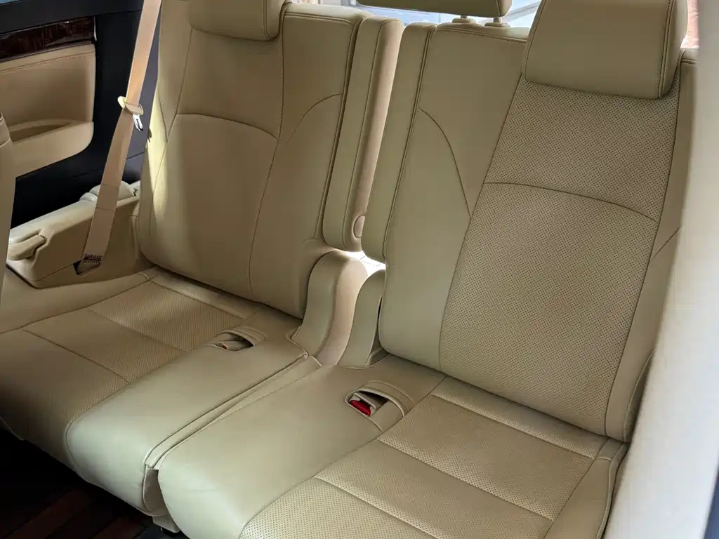TOYOTA ALPHARD 2018
