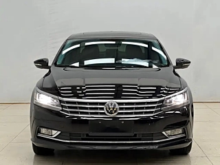 VOLKSWAGEN PASSAT 2019
