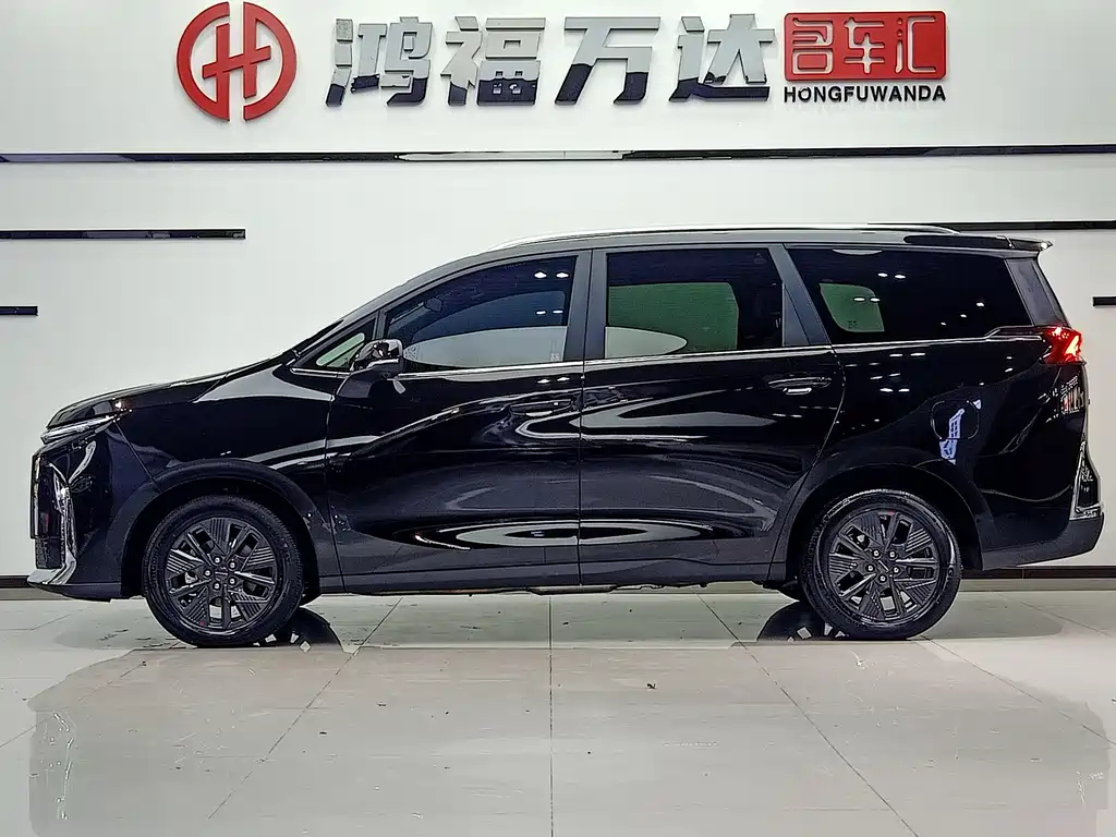 SAIC MAXUS G50 PLUG IN HYBRID 2025