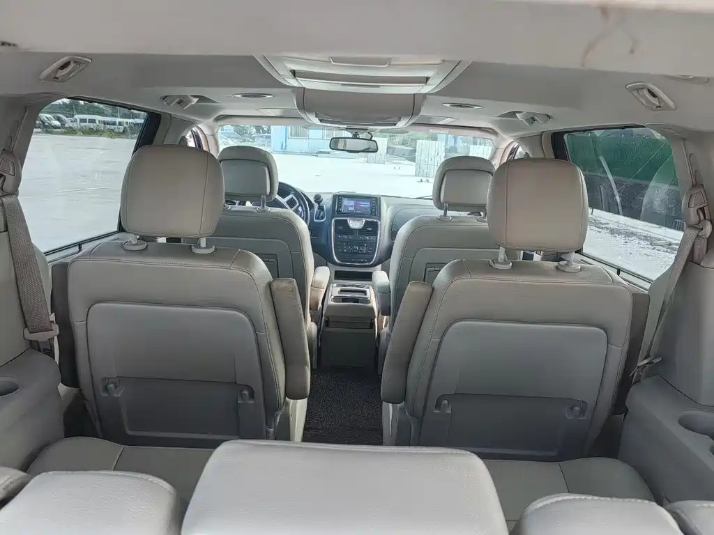 CHRYSLER BIG 捷龙 IMPORT 2015