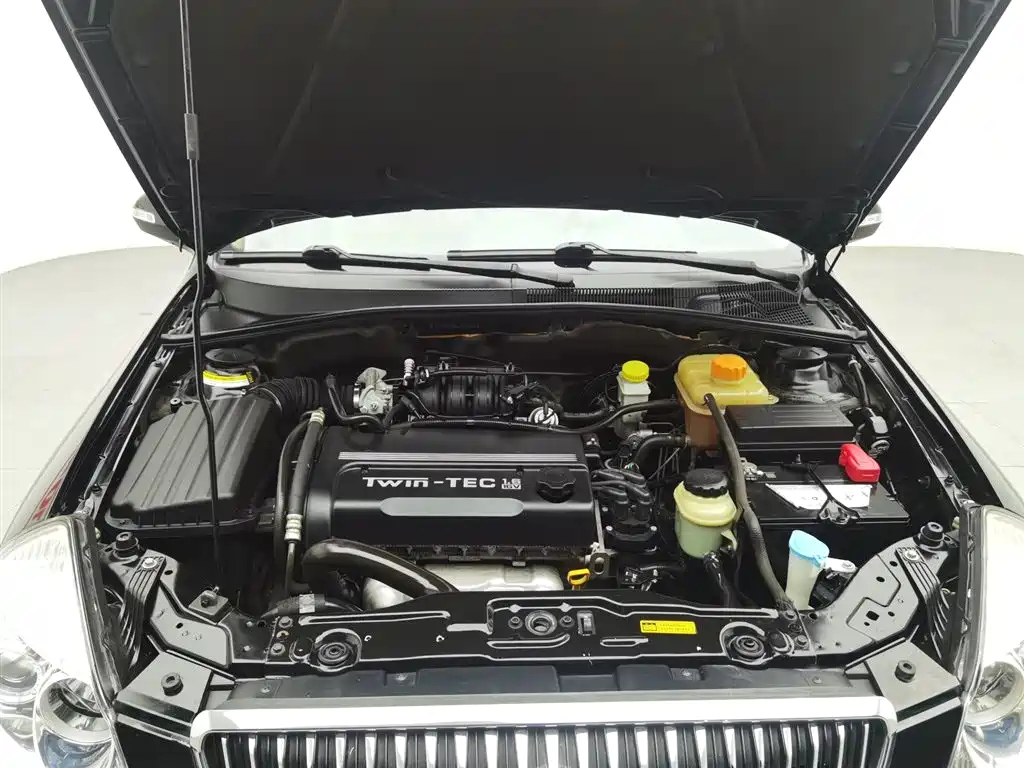 BUICK EXCELLE 2011