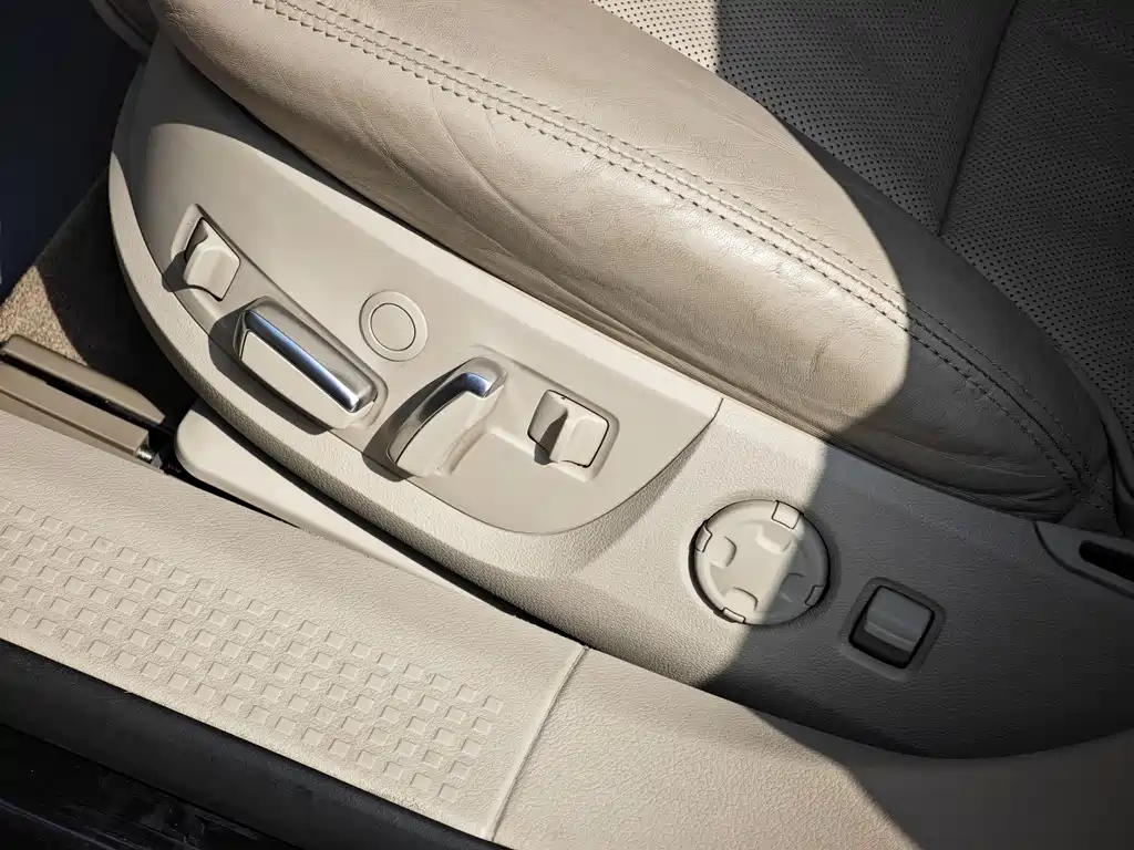 AUDI A8 2008