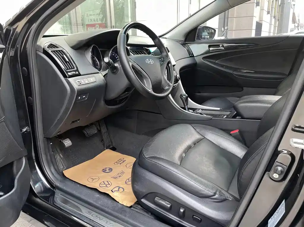 HYUNDAI SONATA 2014