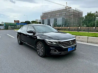 VOLKSWAGEN PASSAT 2020