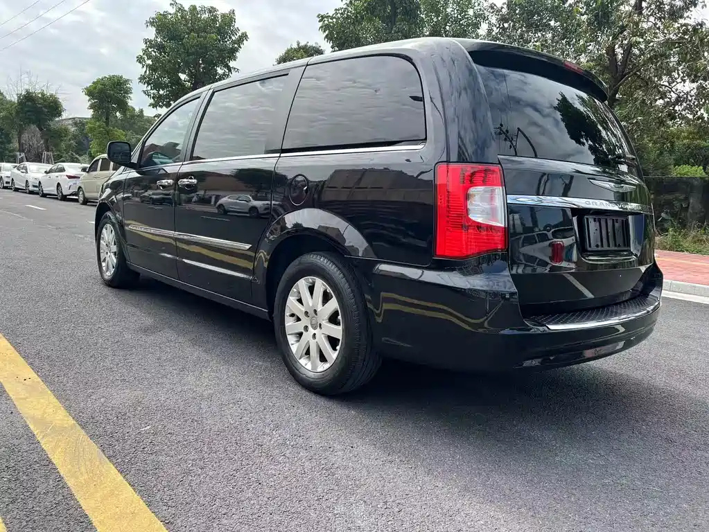 CHRYSLER BIG 捷龙 IMPORT 2015