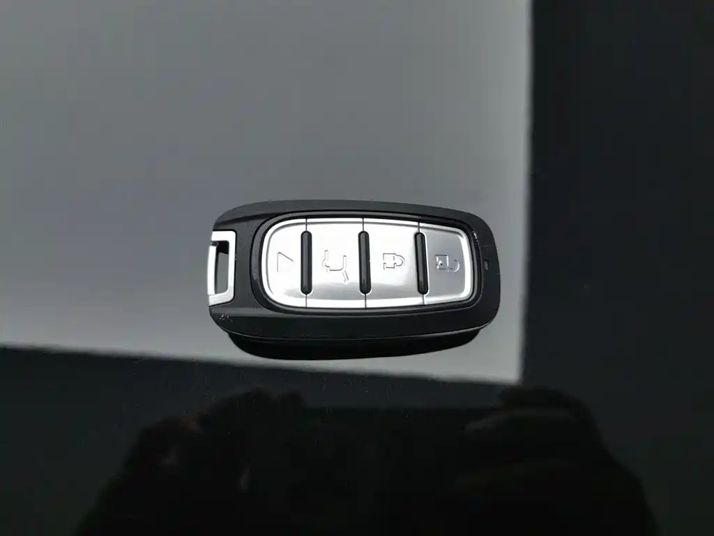 FORD EQUATOR SPORT 2025
