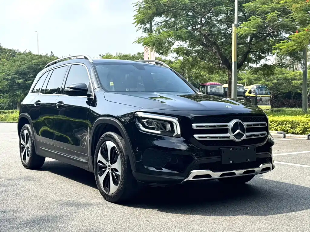 MERCEDES BENZ GLB 2022