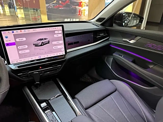 VOLKSWAGEN PASSAT  2025 YEAR PRO 380TSI  EDITION 2025