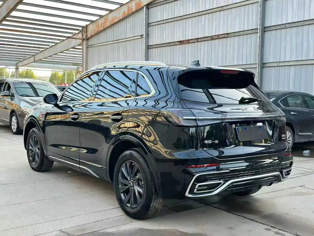 HONGQI HS5 2024