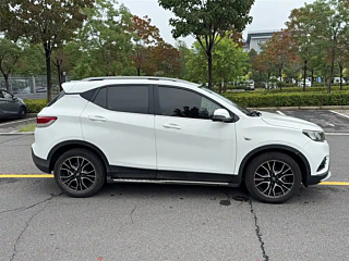 SOUEAST DX3  2018 YEAR 1.5T CVT PREMIUM 2018