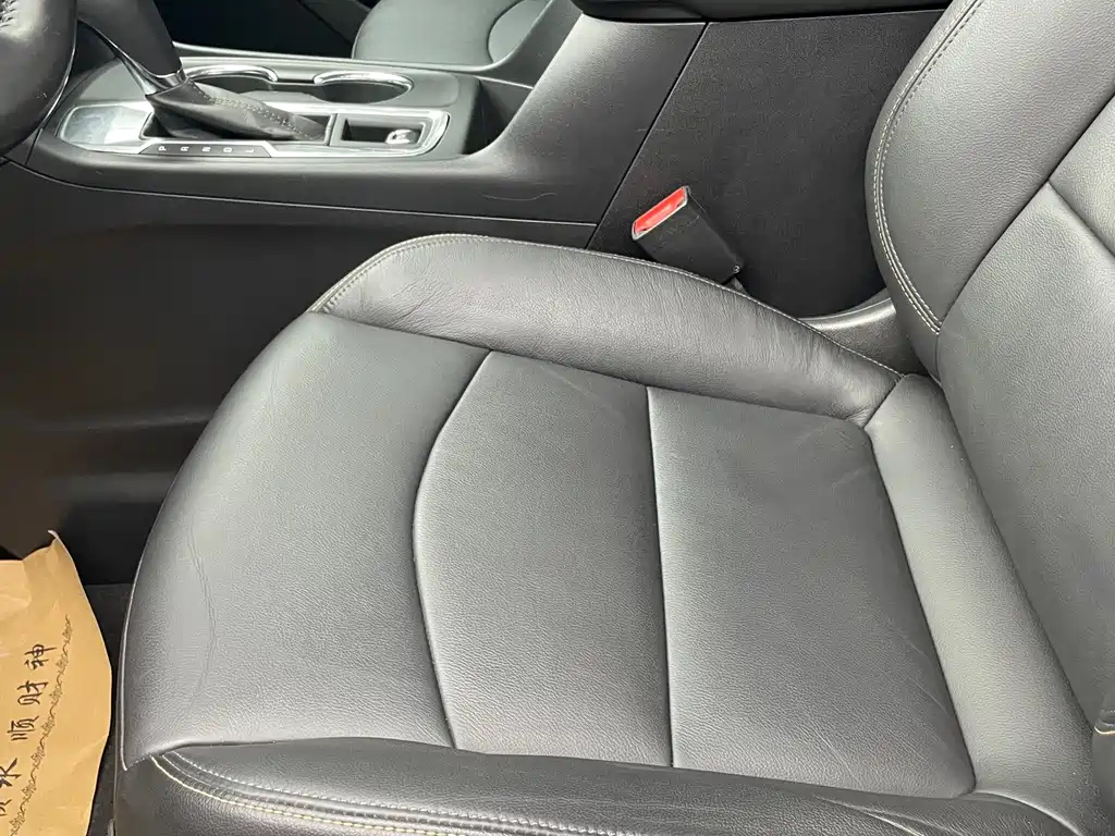 CHEVROLET EXPLORER 2019