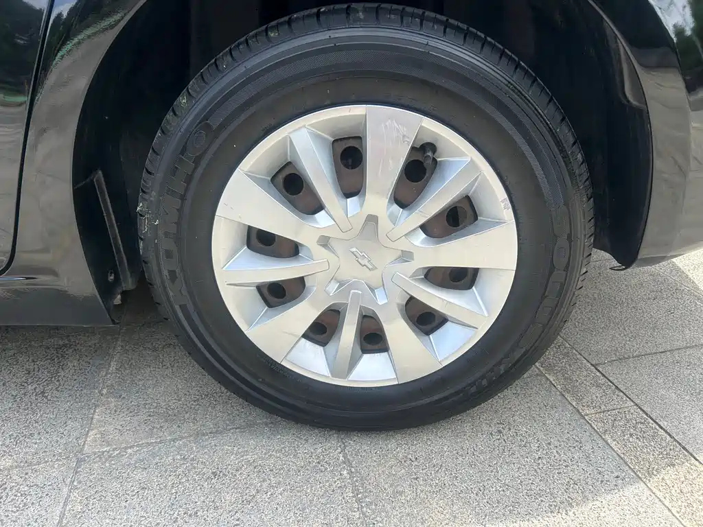 CHEVROLET CRUZE 2015