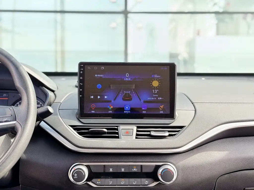 NISSAN TEANA 2021